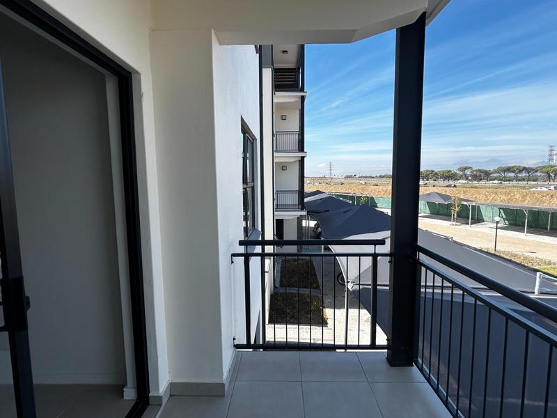 To Let 1 Bedroom Property for Rent in The Huntsman Western Cape